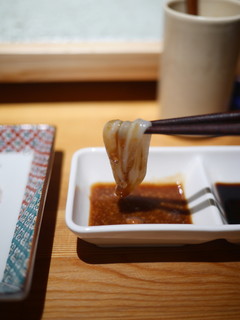 Kushidokoro Kobayashi - イカそうめんは納豆醤油で頂きます
