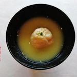 とうもろこしの万頭が入った枝豆のすり流し～♪(^o^)丿