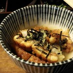 あつた蓬莱軒 - お茶漬けにするとまた美味。