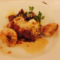 スンガリー 新宿東口本店 - 【ジャルコイエ・イズ・チャリャーチヌイ】(ロシア風仔牛肉のロースト)