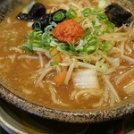 越後秘蔵麺　無尽蔵  - 野菜辛味噌ラーメン
