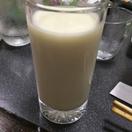 八丈島郷土料理　梁山泊 - 2016年8月下旬。ジャージー牛乳。