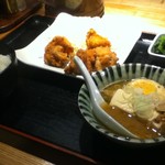 Shunsensakaba Tengu - 肉豆腐と鶏唐（600円）