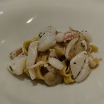 タリアテッレ イタリア産ポルチーニ・剣先烏賊・ローズマリー