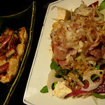 梅の花 - 和牛の冷しゃぶサラダ（単品）、鰻の湯葉のせ？（単品）