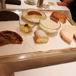 カランドリエ - デザートのワゴンサービス