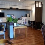 カフェ•レストラン きんぎょ食堂だいず - 店内１