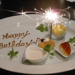 ステーキ・洋食のTANTO屋 - お誕生日のデザートプレート　2016.8