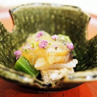 みくり - 本ミル貝とオクラ、金糸瓜　土佐酢ジュレ
                
