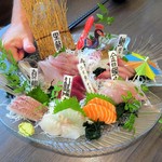 お魚ダイニング hiro - 刺身盛り¥1500