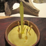 イレテテュヌフワ - [ランチ]トウモロコシのケーキ