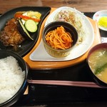 和の台所 鉄心堂 - ハンバーグ定食