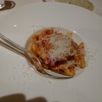 レオーネ・マルチアーノ - パスタ