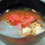 寿司栄 - 蟹の出汁のお味噌汁