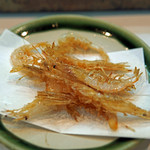 寿司栄 - ２８０度の高温で素揚げした富山の白えび