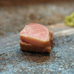 寿司栄 - ノドグロの刺身...塩、山葵で