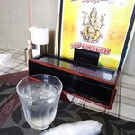 ニューガネーシャ - 店内