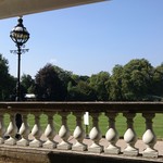 The Garden Café at the State Rooms - テラス席から見た宮殿の庭