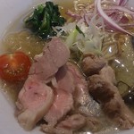 煮干し中華そば一燈 - 鴨出汁冷やしそば（冷やしそば）「カモーン3号」