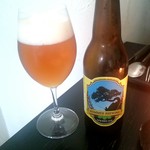 ラ・ボンヌターブル - ブリマー・ブルーイング　ゴールデンエール：1,000円