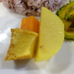 初台スパイス食堂 和魂印才たんどーる - 大根と人参と厚揚げのスパイス煮