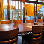 かはほり - 明るい店内(2016.Aug)