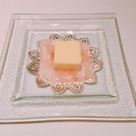 ル・マノアール・ダスティン - 無塩バターとヒマラヤの岩塩