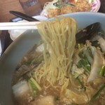 味処四季 - 麺・・・これが正しい