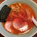 麺通 - カラフトらーめん（辛背油）半麺こってりで 730円