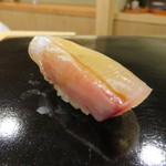 日本橋蛎殻町 すぎた - イサキ握り