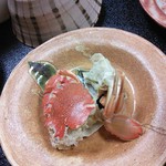 美国観光ハウス - ヘラカニの味噌汁のカニ。（2016年8月）