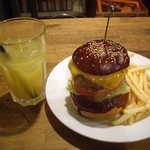 ハングリーヘブンチーズバーガーセット