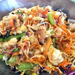 コッテジ - 「たっぷり野菜とサムギョ オン・ザ・ビビンバランチ」のメイン（全体を混ぜて）（２０１６年８月）