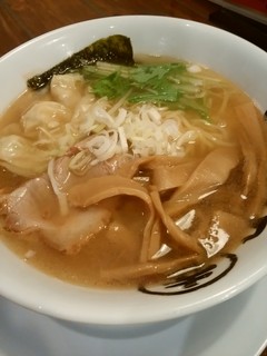 らーめん幸 - あご塩鶏ワンタン麺