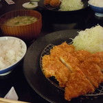 薩摩 茶美豚 とんかつ 花 - 