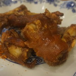 大鵬 - 豚足のパリパリ四川香り焼き