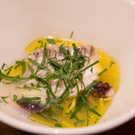 SALONE 2007 - 哲学：海の幸の蒸しもの、オレンジの香りのアップ