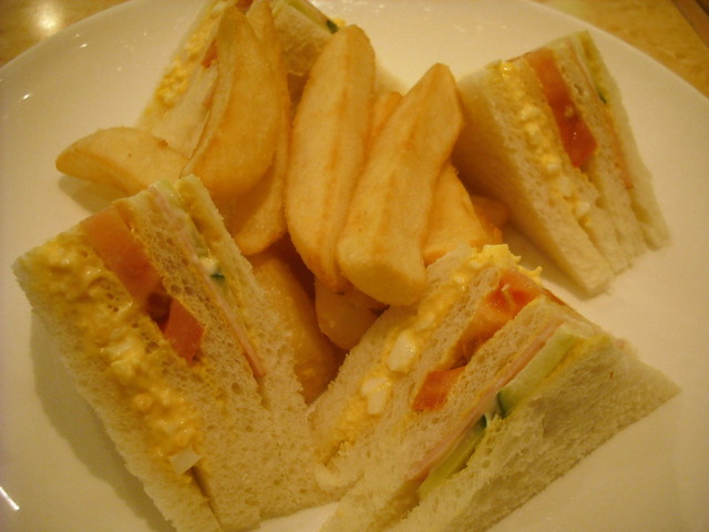 Trois Maisons Moriguchi Ten