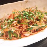 手打ちそば八轟 - 豚キムチ