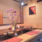 手打ちそば八轟 - 店内の奥の座敷