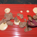 SALONE 2007 - ジビエ：夏鹿のロースト、フォンティーナチーズのフォンデュソース