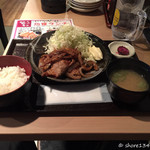 Uomasa - 豚しょうが焼定食 680円