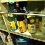 竹田酒販 - 内観写真:何か買ってくださいよ、酒屋なんですから。