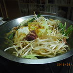 やきとり居酒屋しんちゃん 栄住吉店 - 徳島産ポークのミックスホルモン鍋（2人前）