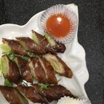 台湾小料理　香城 - モツの揚げ、シロに葱を詰め揚げたもの