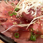 肉バル ミート グリルステーション - ローストビーフはノーマルでもそこそこのボリューム