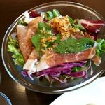 モーニング 菜根本店 - セットのサラダ