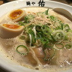麺や佑 - 鶏魚豚ラーメン 780円