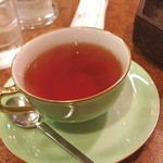 ショパン - コーヒーが飲めないので、紅茶をいただきました。