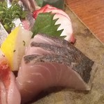 旬魚旬菜まるとび - サワラのたたき…。